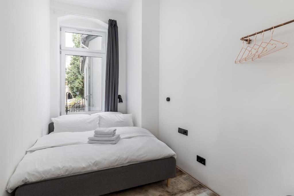 Industrial 40sqm 3room maisonette apt near center Berlin Exterior foto